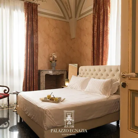 Bed & Breakfast Palazzo Egnazia *